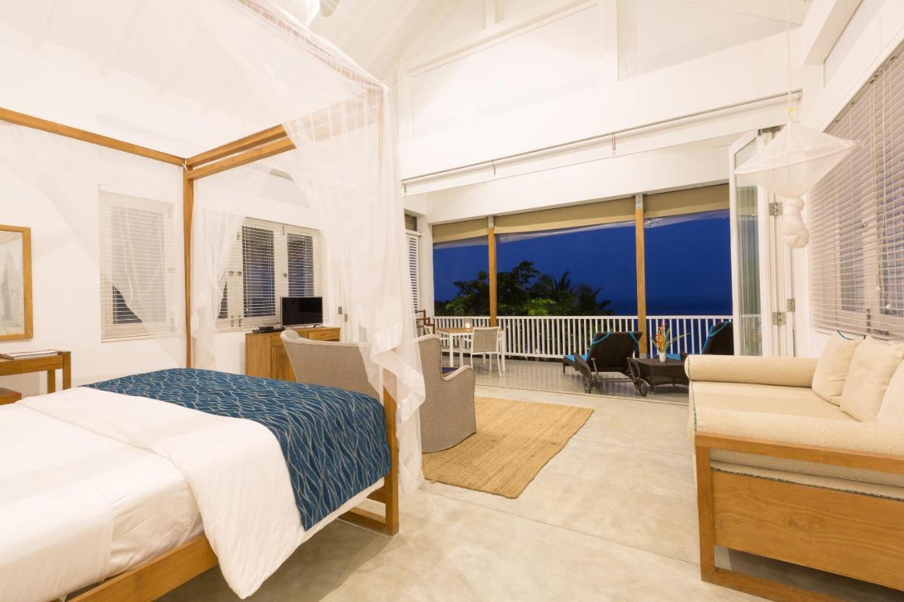 Sri Sharavi Beach Villas & Spa - With 43 Metre Saltwater Infinity Pool Мирисса Экстерьер фото